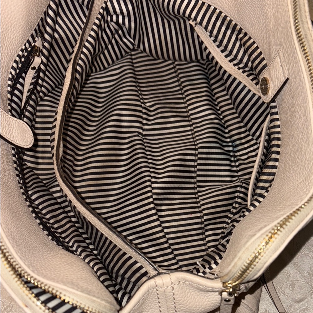Authentic Kate Spade ♠️ Elegant Cream Handbag -Used - Picture 14 of 16